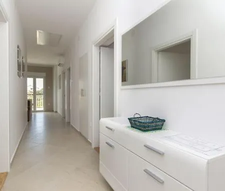 Three-bedroom With Sea View